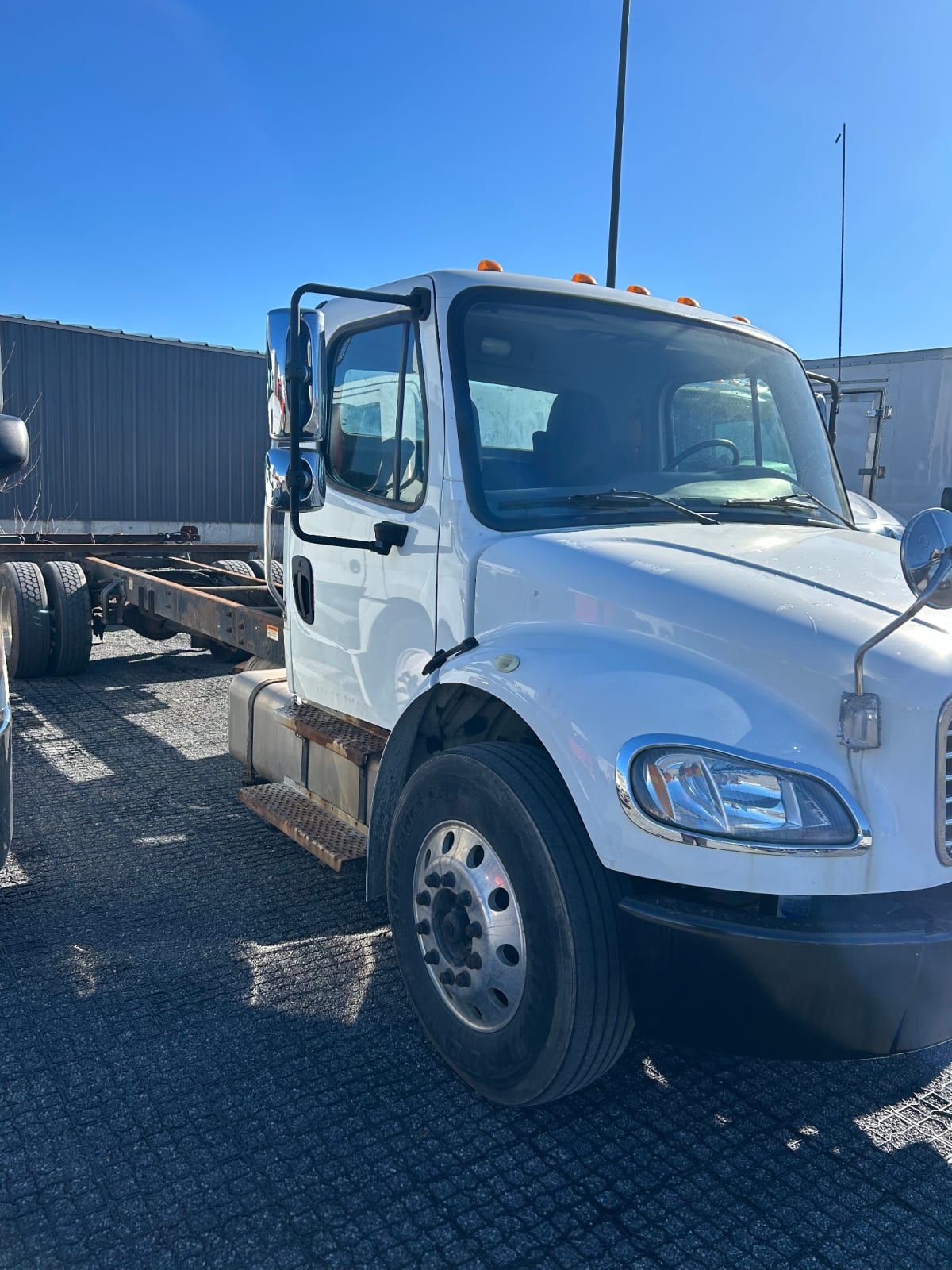 2014 Freightliner/Mercedes M2 106 302058