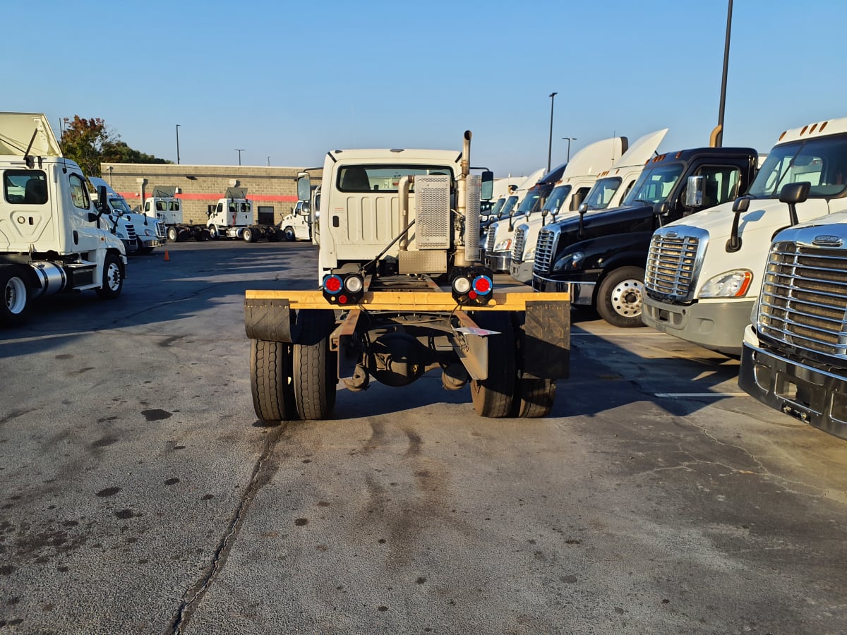 2015 Freightliner/Mercedes M2 106 302151