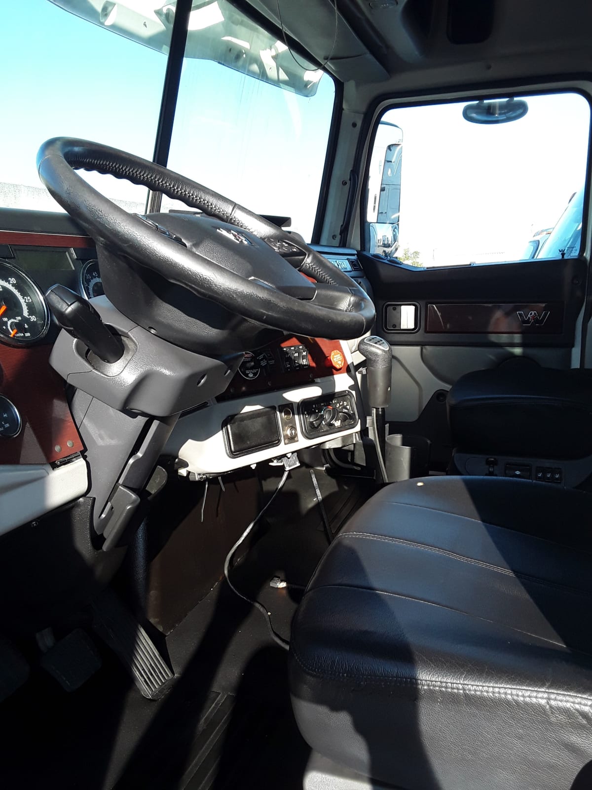 2019 Westmor Industries, Llc 5700XE 302456