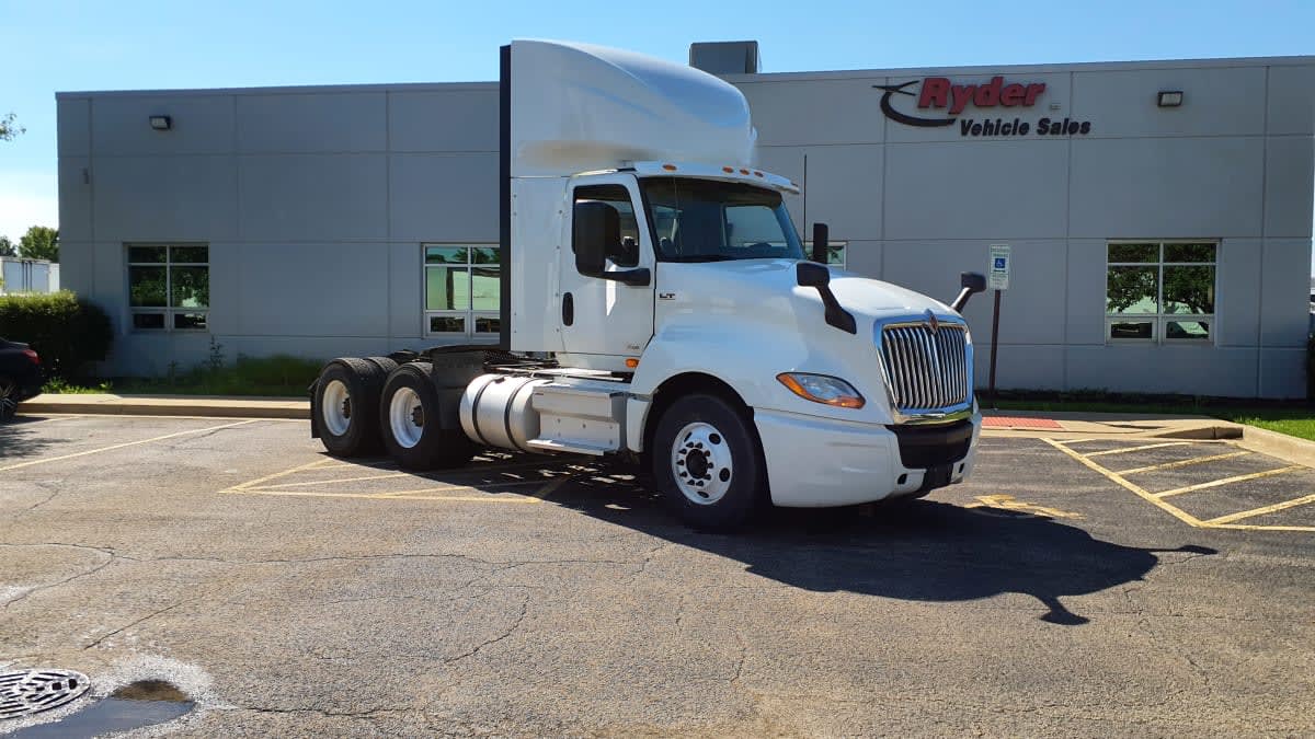 2019 International LT in Bolingbrook, IL — photo 3
