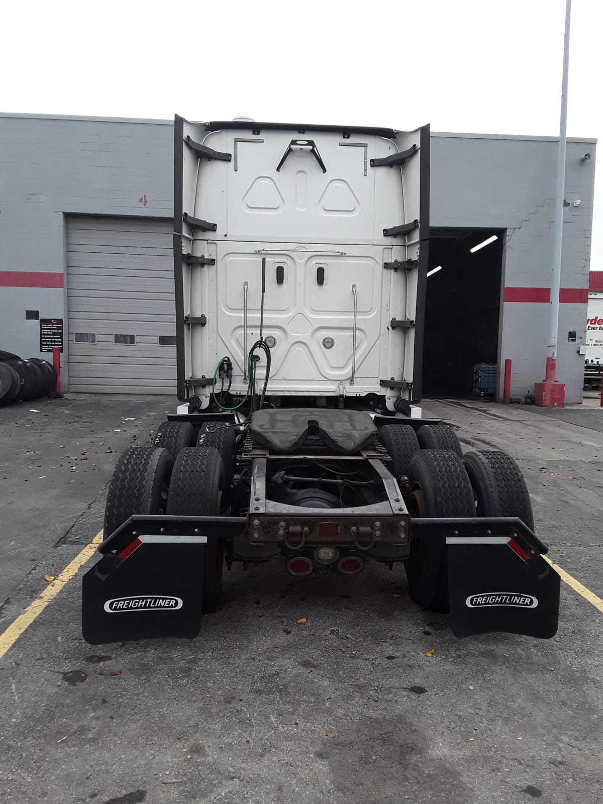 2019 Freightliner/Mercedes PT126064ST 303495