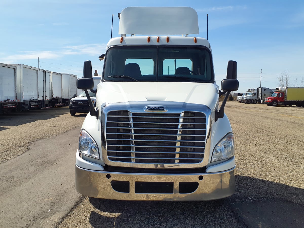 2014 Freightliner/Mercedes CASCADIA 113 304309