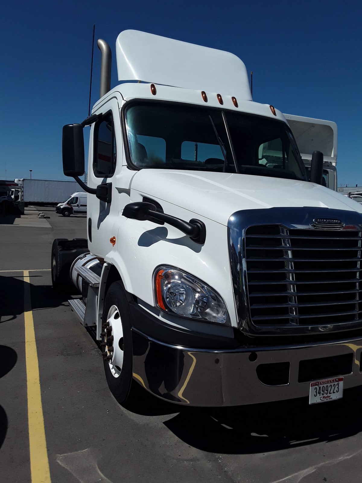 2014 Freightliner/Mercedes CASCADIA 113 304310