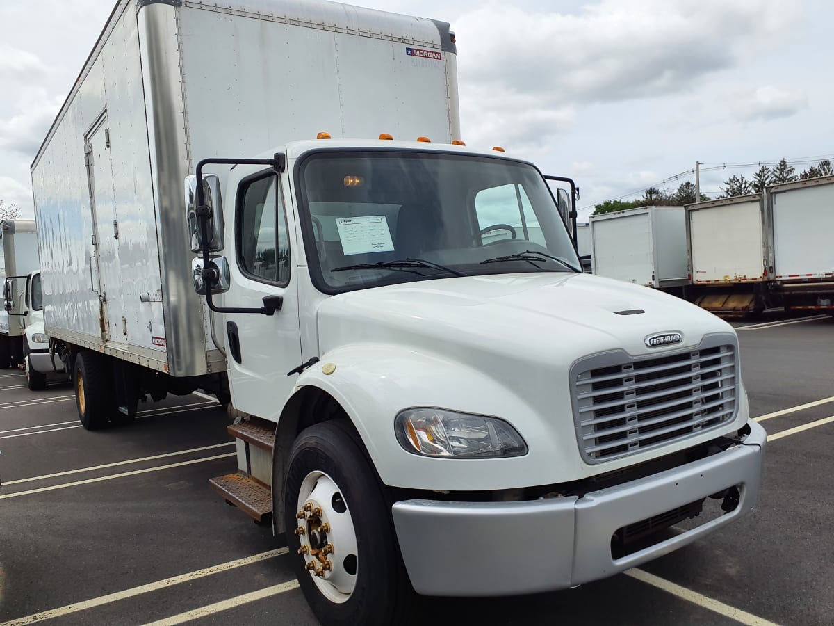 2015 Freightliner/Mercedes M2 106 304829