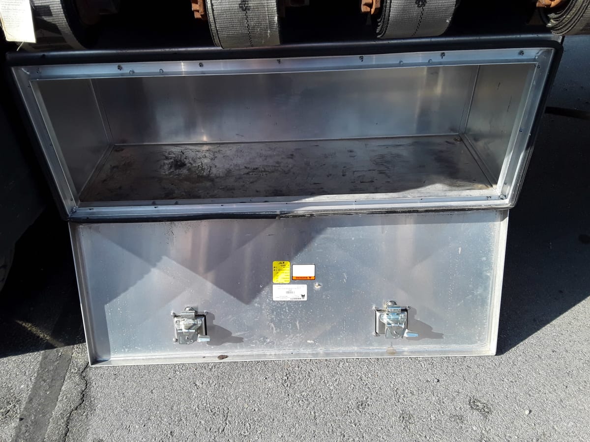 2015 Freightliner/Mercedes 108SD 305287