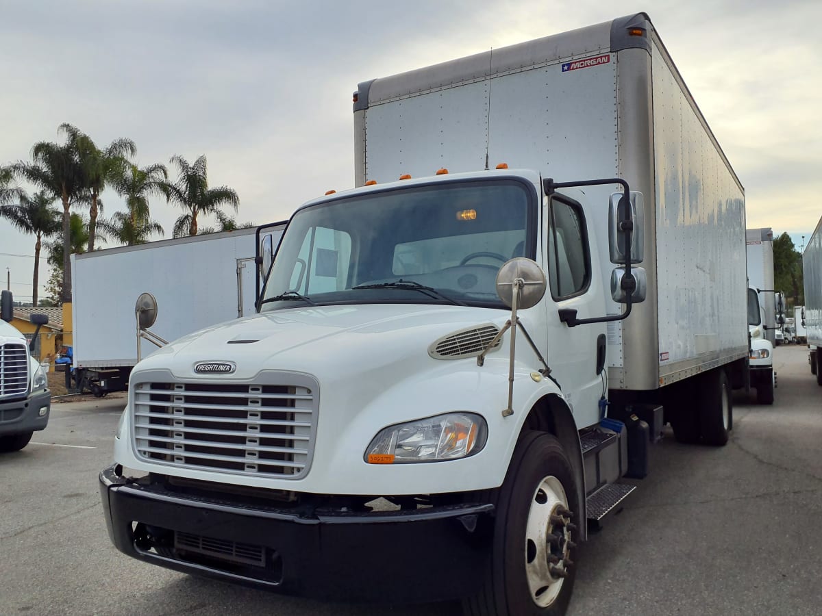 2015 Freightliner/Mercedes M2 106 306277