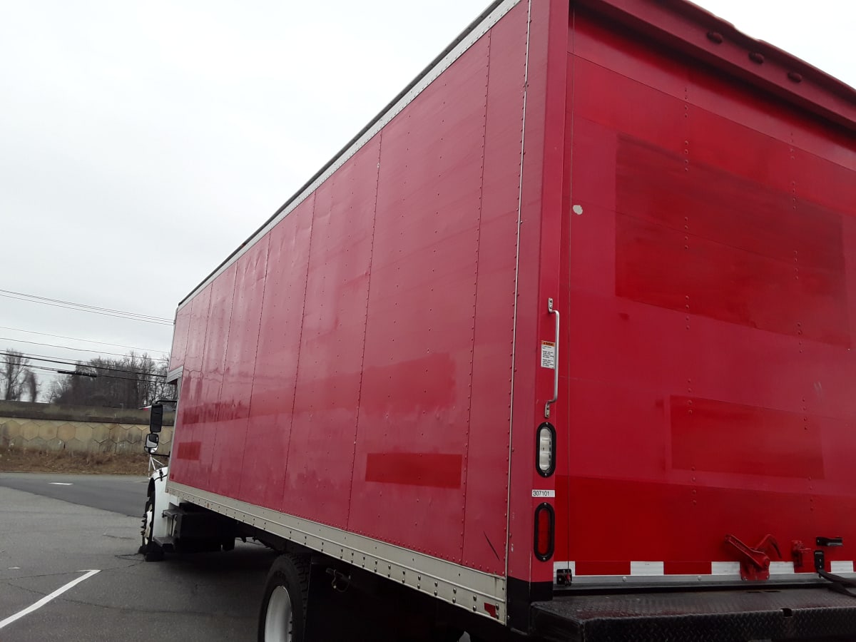 2015 Freightliner/Mercedes M2 106 307101