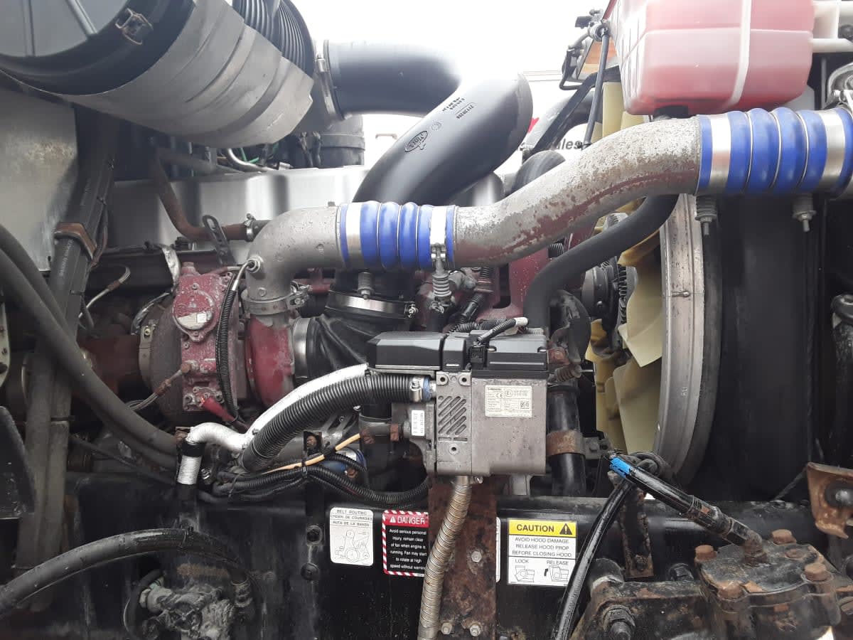 2014 Mack Trucks, Inc. GU813 307317