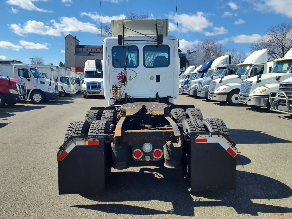 2015 Freightliner/Mercedes CASCADIA 125 308613