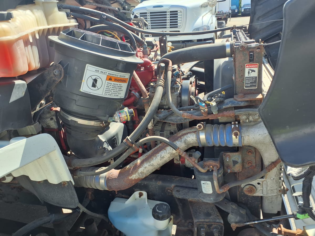 2015 Freightliner/Mercedes M2 106 308794