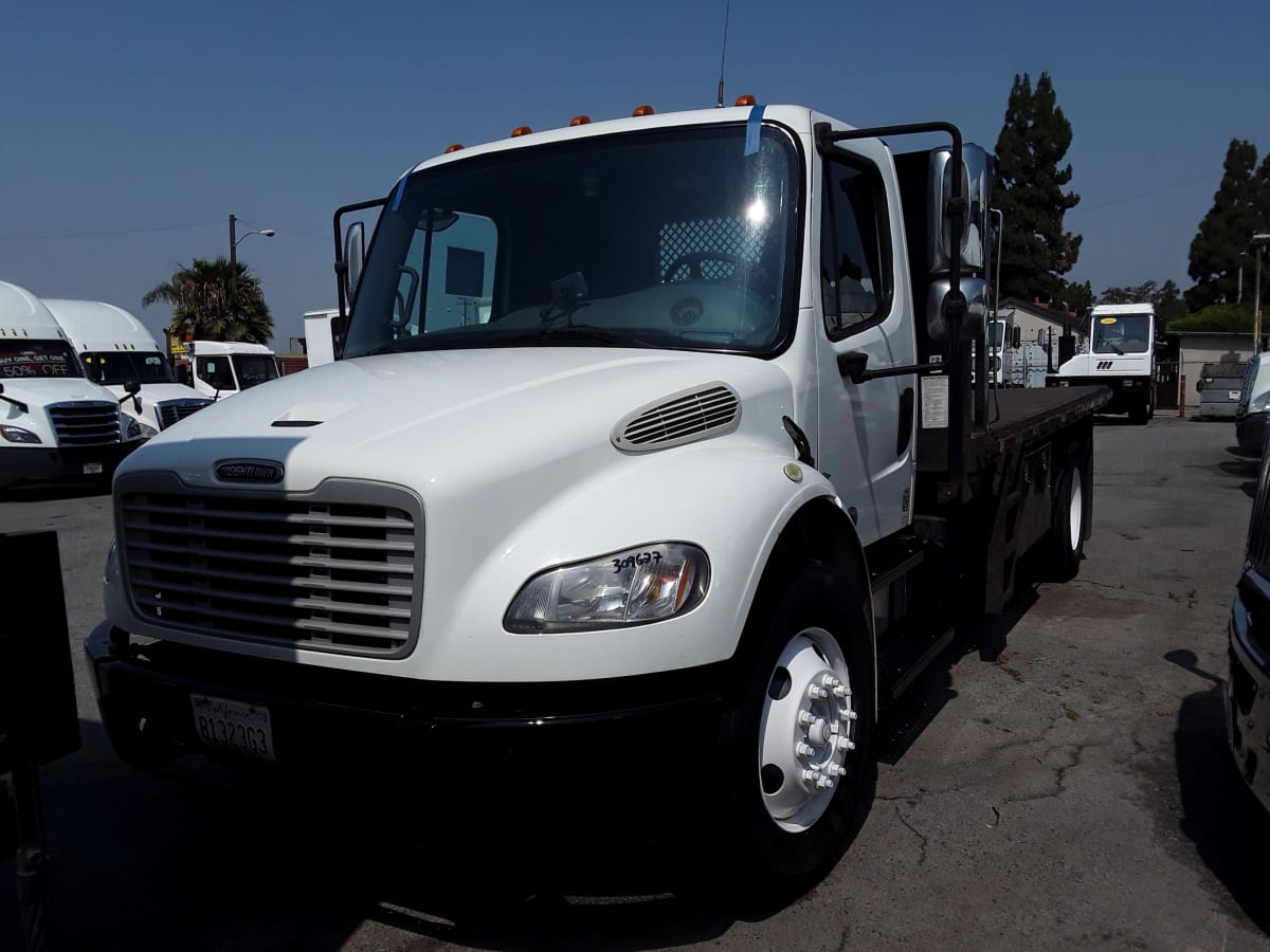 2015 Freightliner/Mercedes M2 106 309627