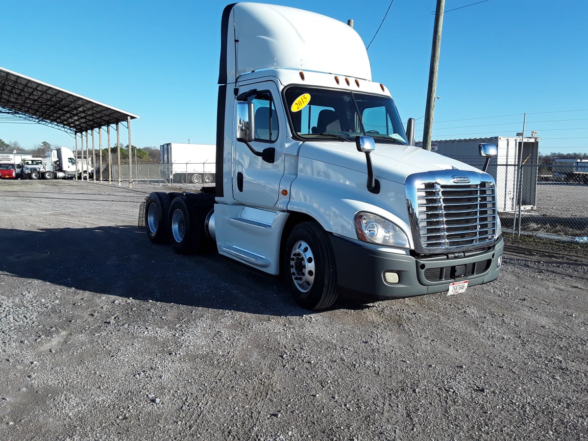 2015 Freightliner/Mercedes CASCADIA 125 310109