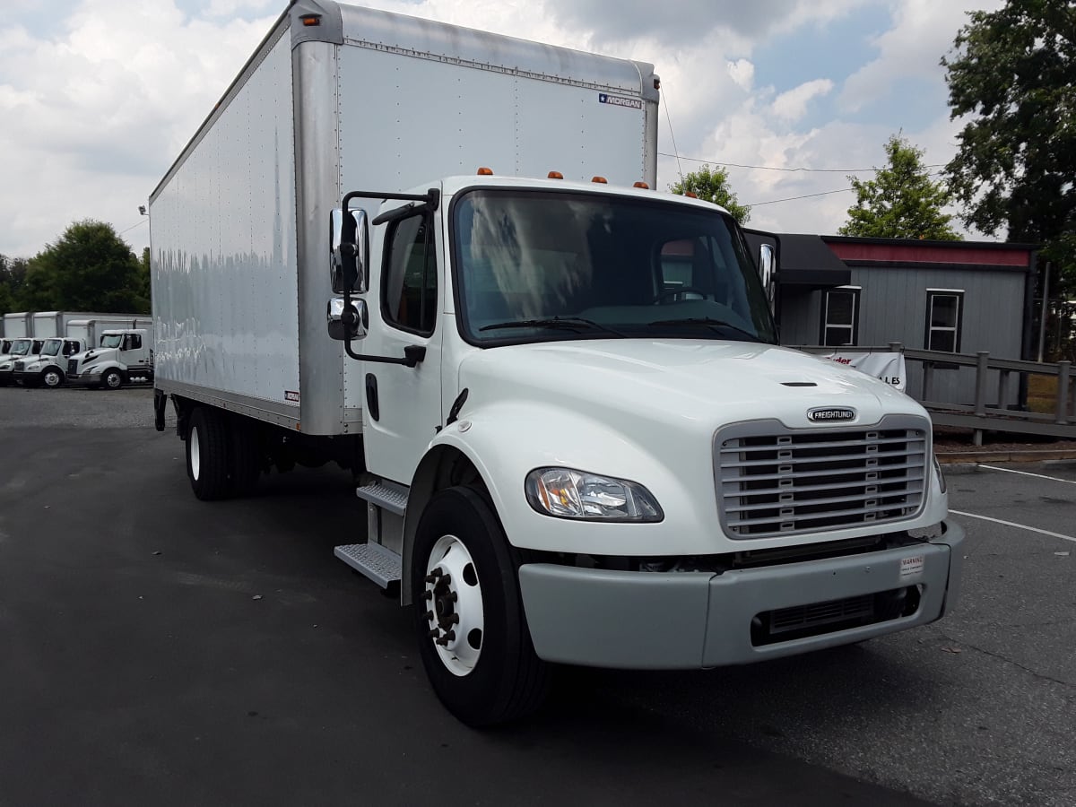 2015 Freightliner/Mercedes M2 106 310372