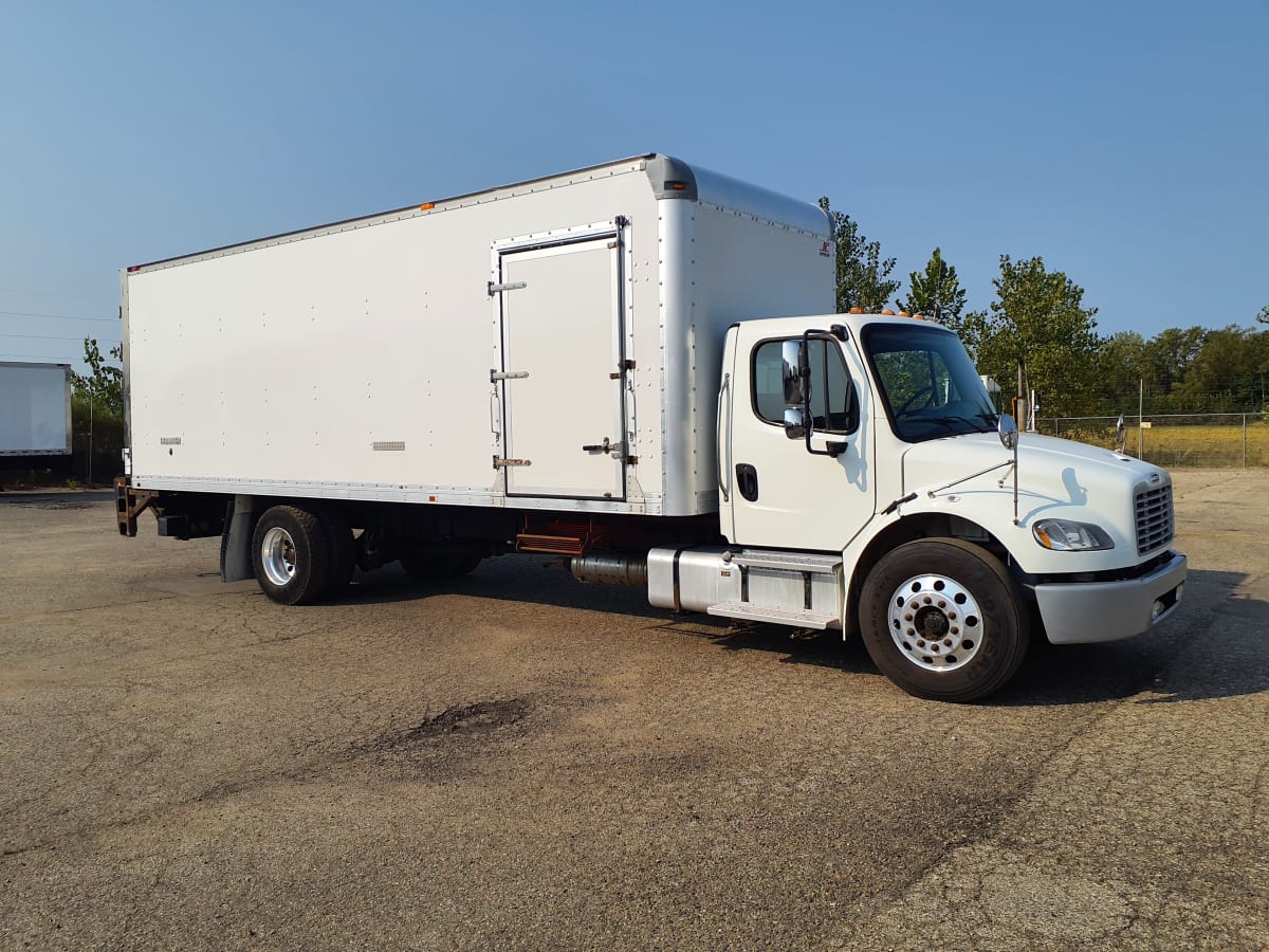 2015 Freightliner/Mercedes M2 106 310517