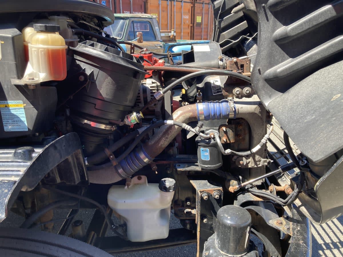 2015 Freightliner/Mercedes M2 106 311416