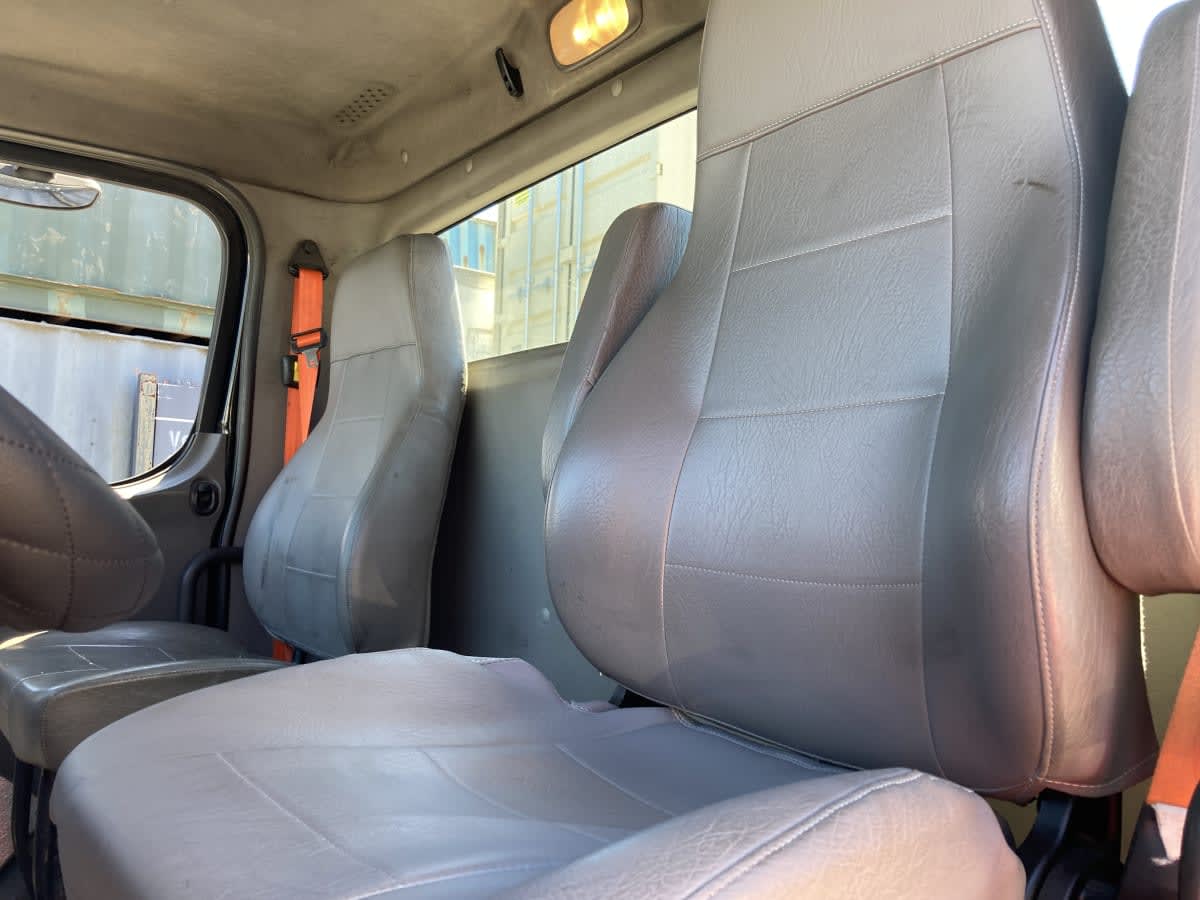 2015 Freightliner/Mercedes M2 106 311416
