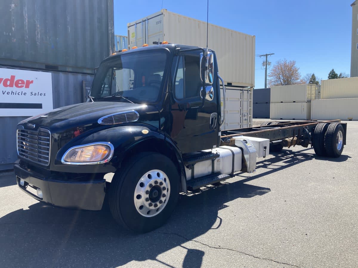 2015 Freightliner/Mercedes M2 106 311416