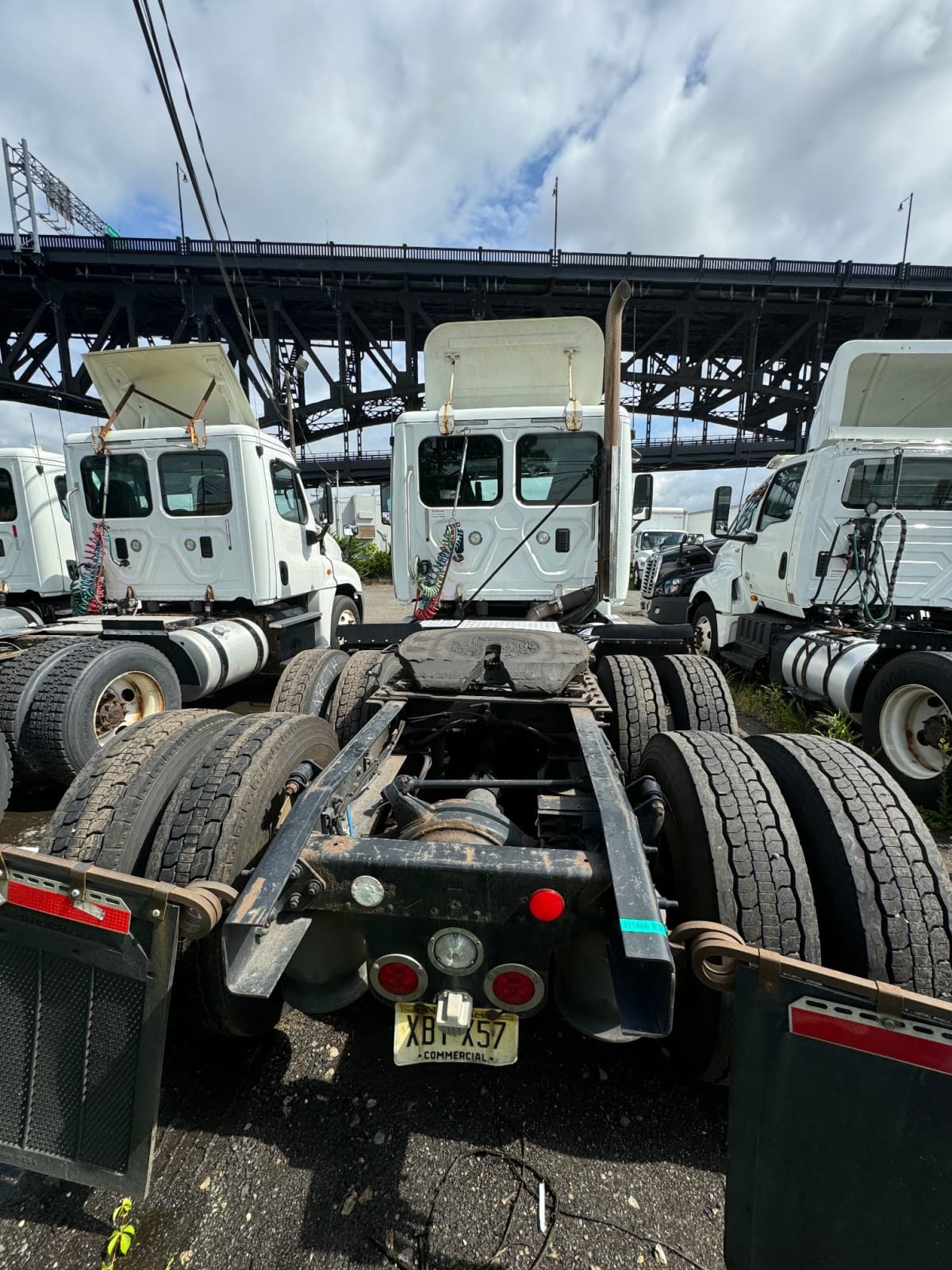 2014 Freightliner/Mercedes CASCADIA 125 311466