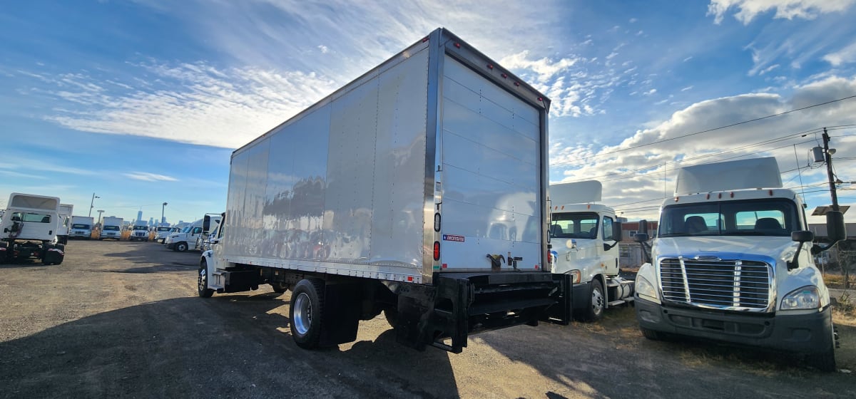 2015 Freightliner/Mercedes M2 106 312293