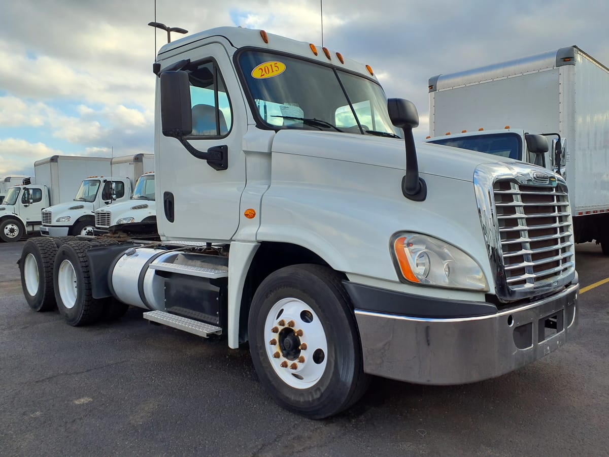 2015 Freightliner/Mercedes CASCADIA 125 313612