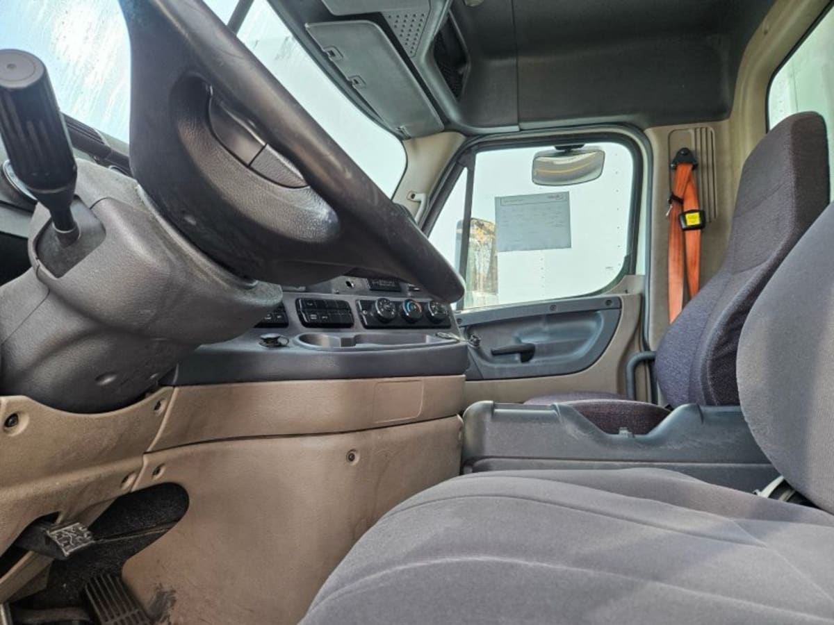 2015 Freightliner/Mercedes CASCADIA 113 313969