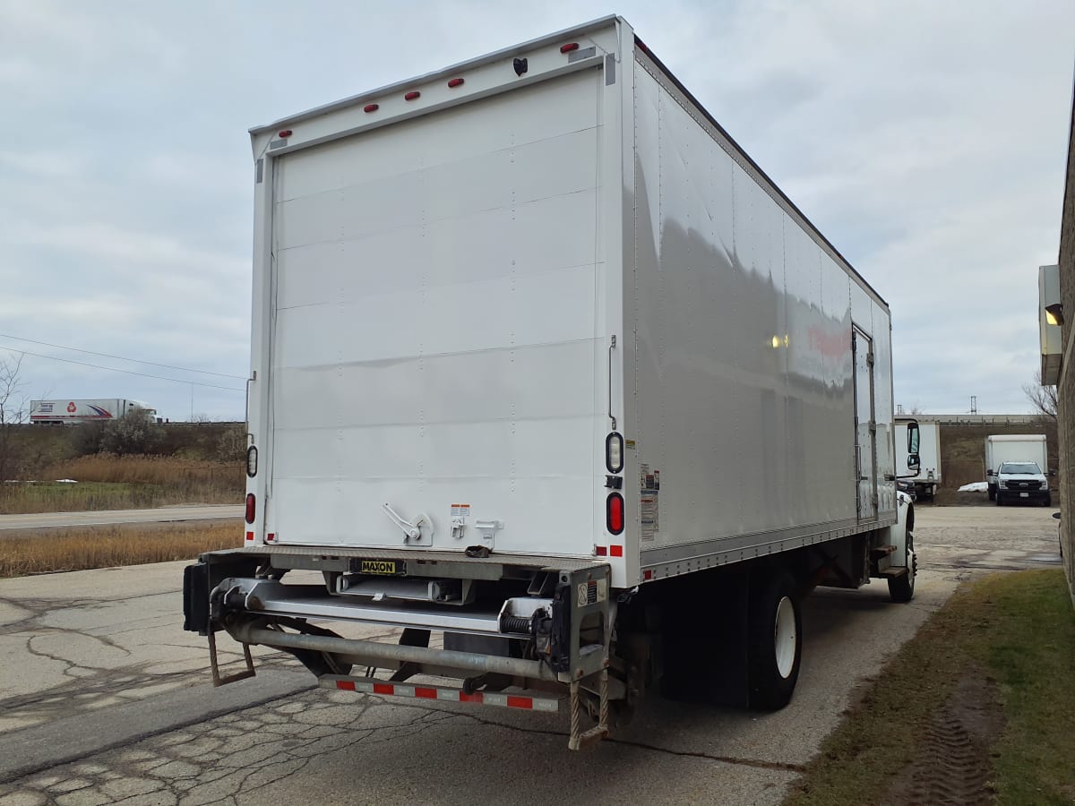 2015 Freightliner/Mercedes M2 106 314384