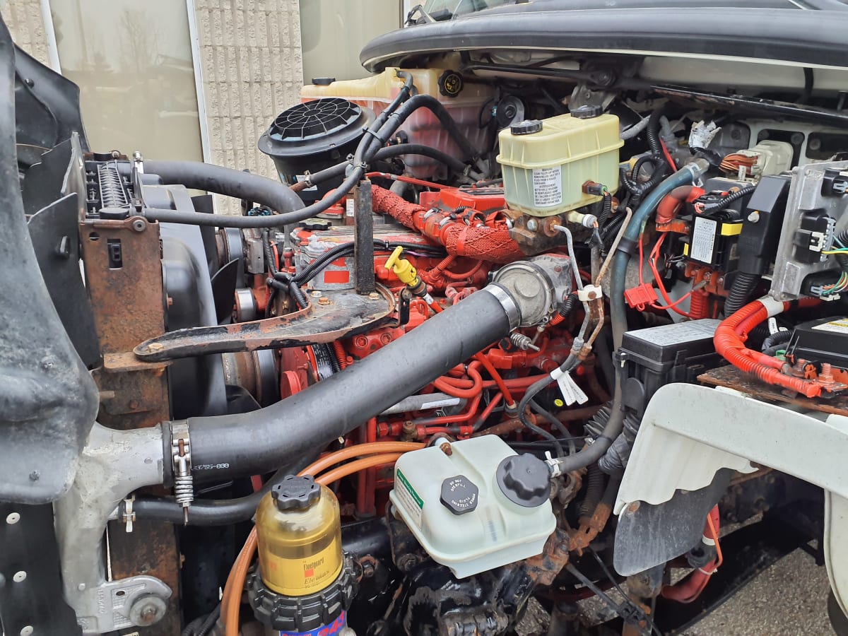 2015 Freightliner/Mercedes M2 106 314384