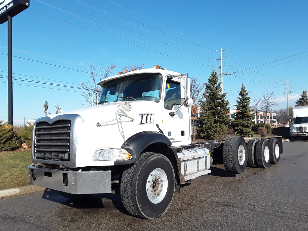 2015 MACK TRUCKS, INC. GU813 314683