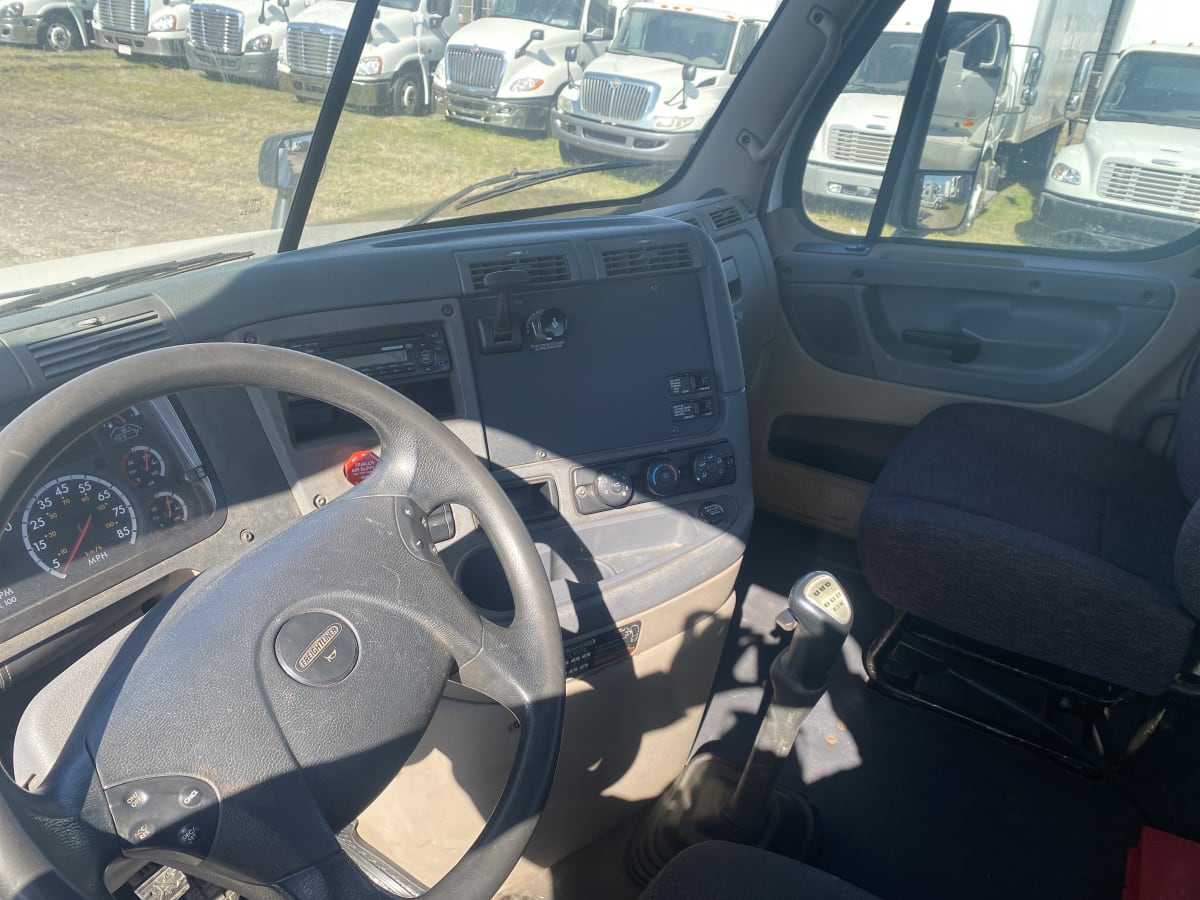 2015 Freightliner/Mercedes CASCADIA 125 316930