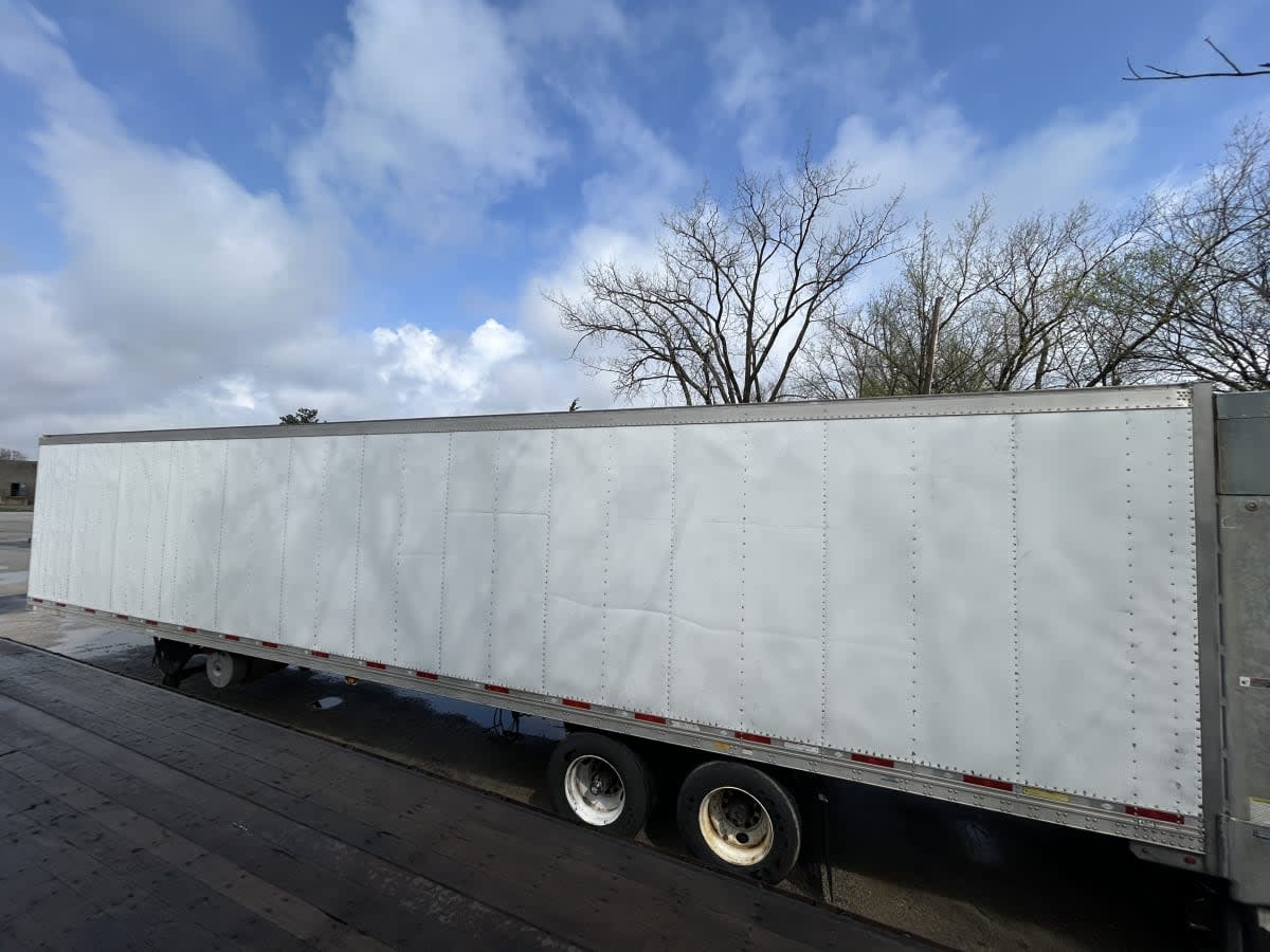 2015 Utility Trailers VS2RA 48/162/102 318018