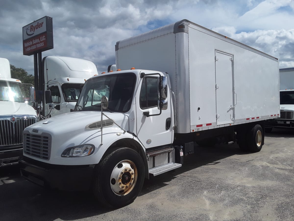 2014 Freightliner/Mercedes M2 106 320832