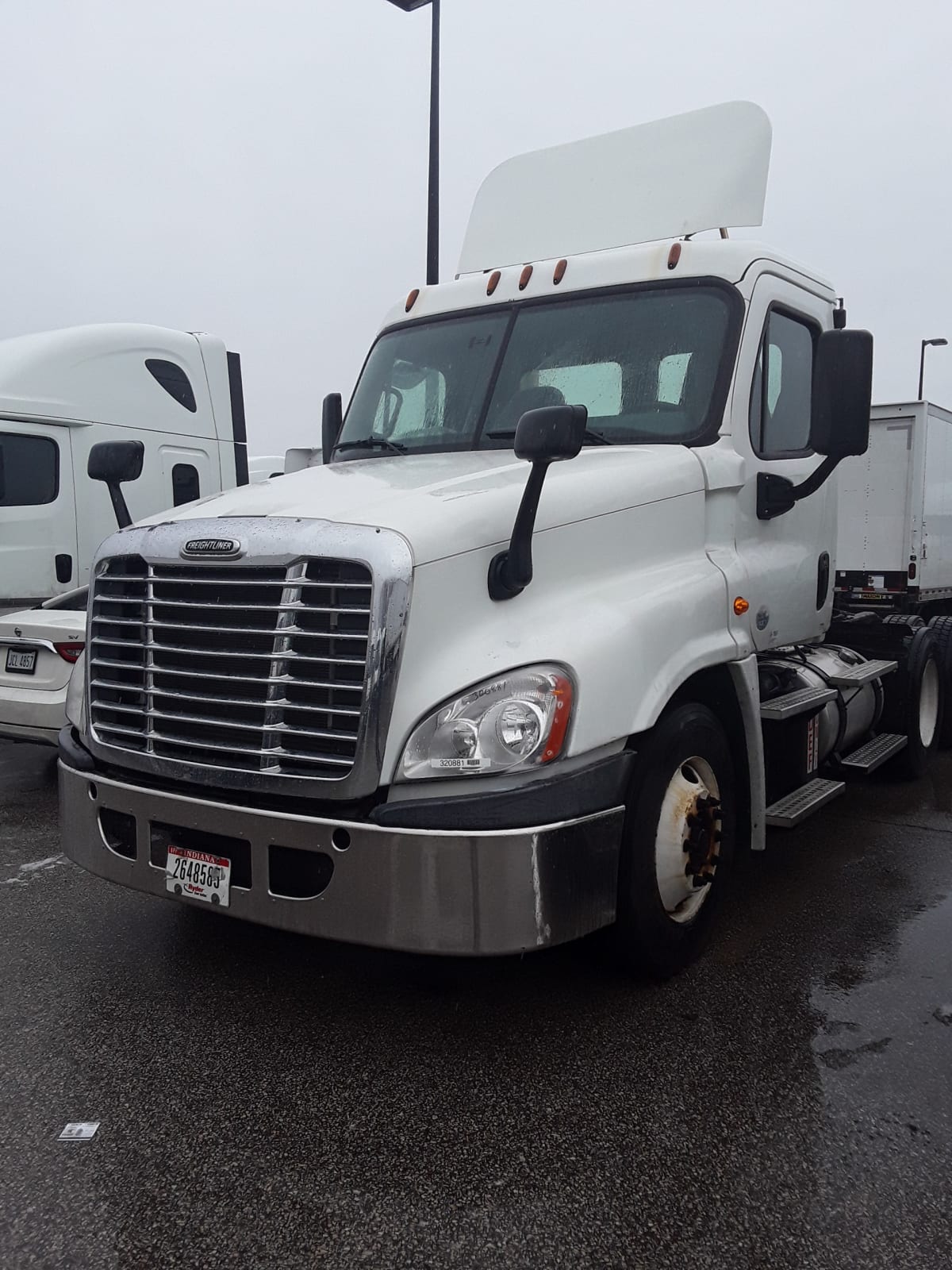 2014 Freightliner/Mercedes CASCADIA 125 320881