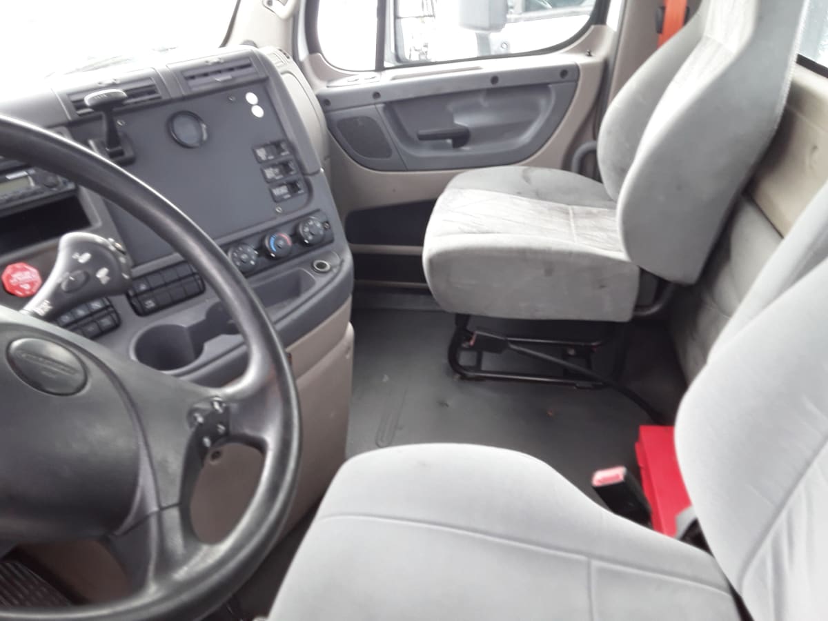 2014 Freightliner/Mercedes CASCADIA 125 321649