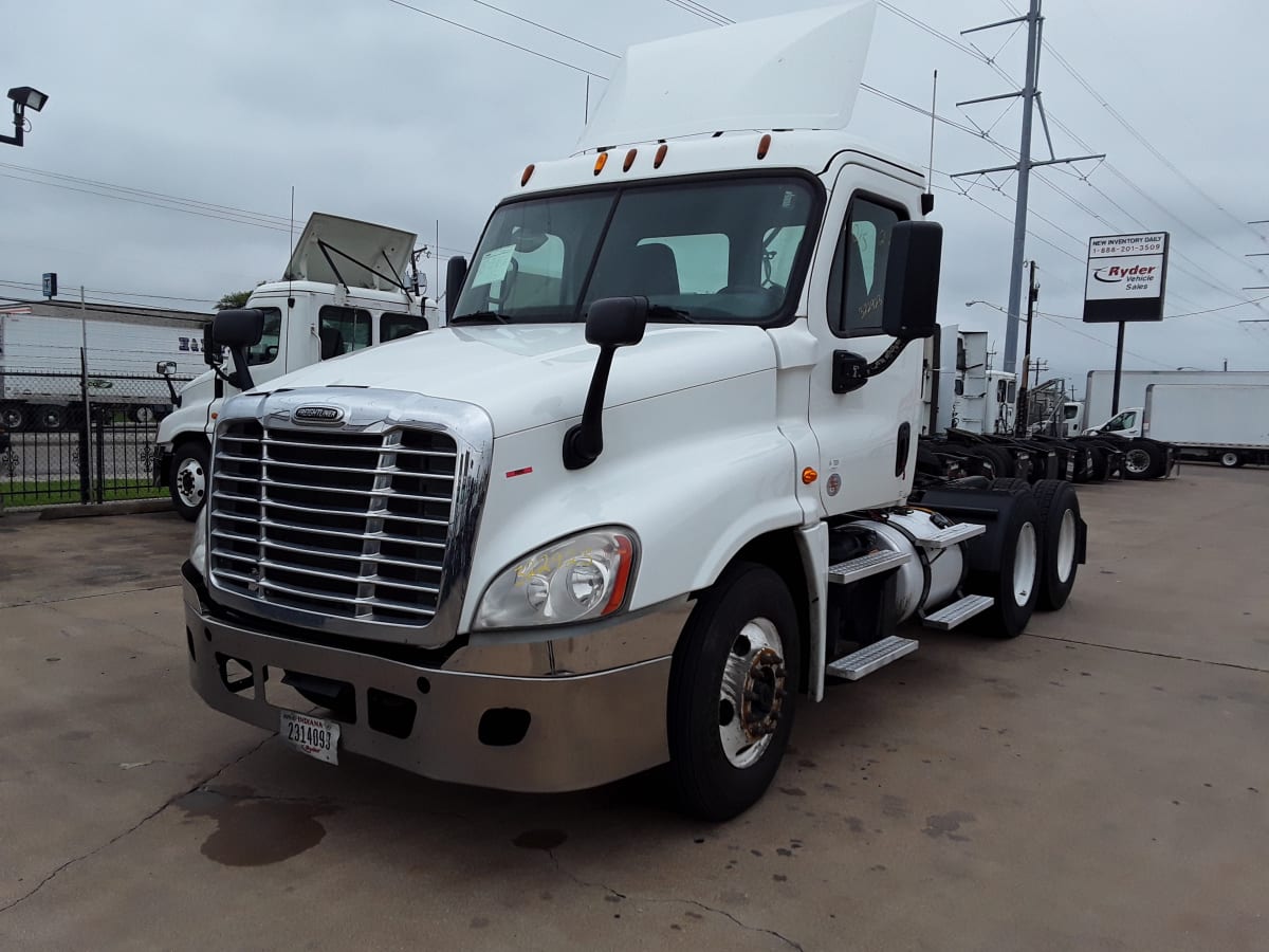 2015 Freightliner/Mercedes CASCADIA 125 322923