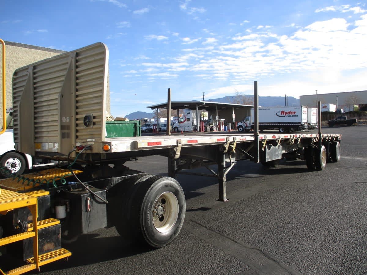 2015 Utility Trailers FS2CHA 48/102 324190