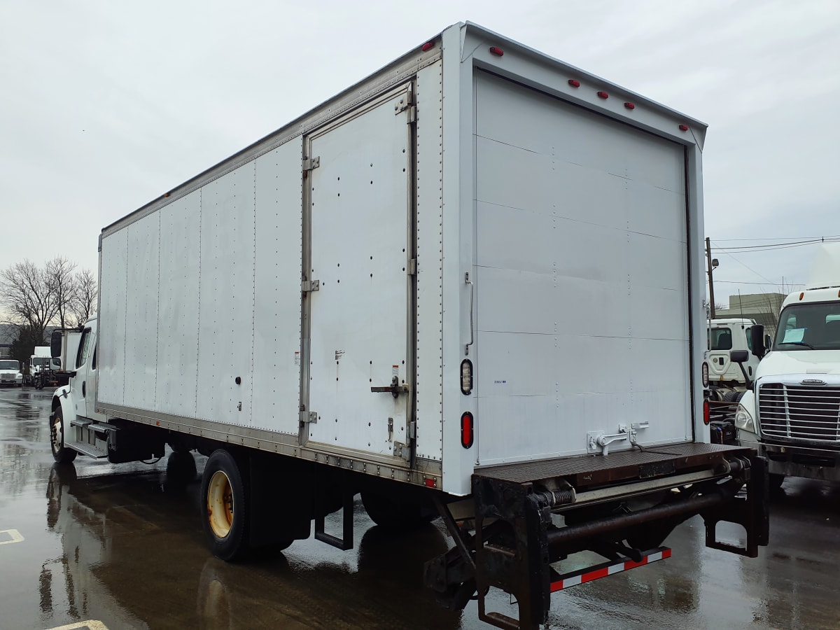 2015 Freightliner/Mercedes M2 106 324852