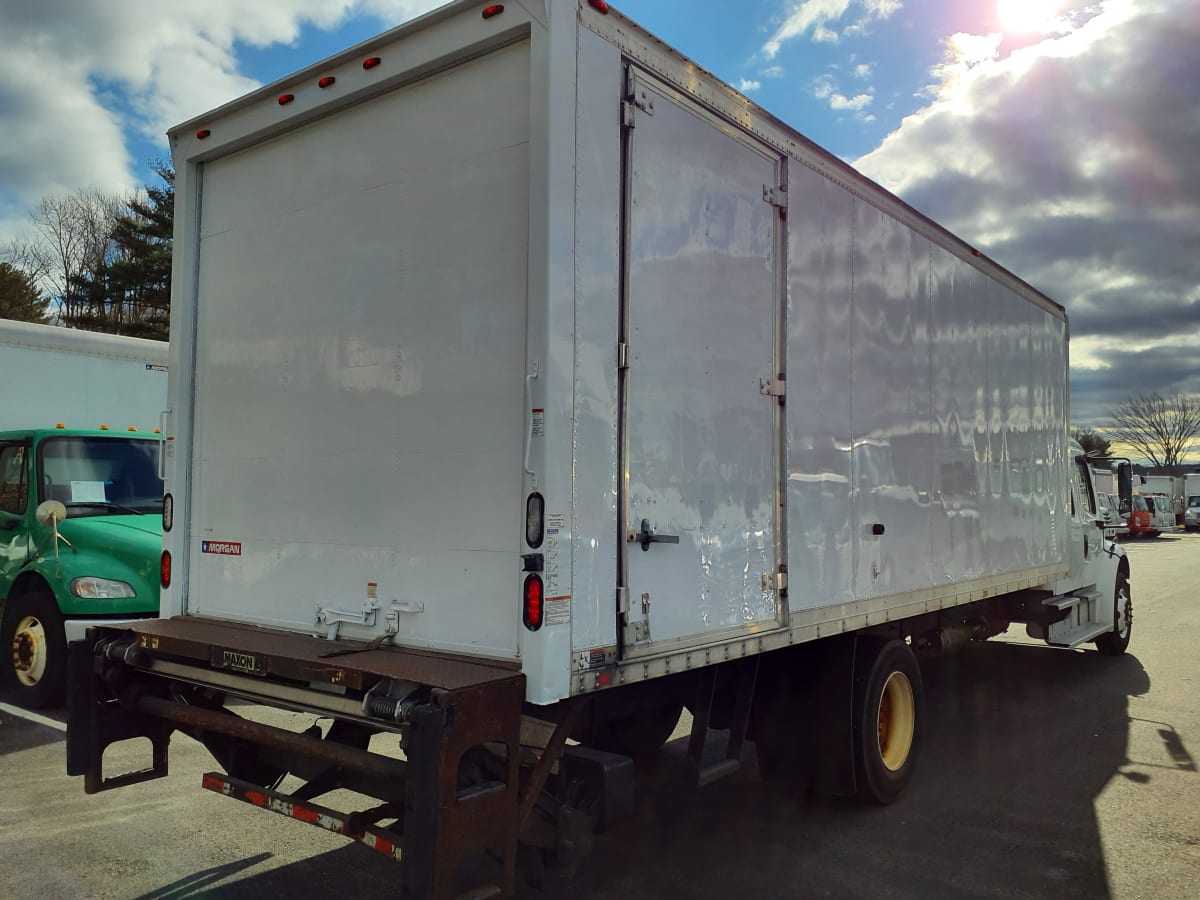 2015 Freightliner/Mercedes M2 106 325194