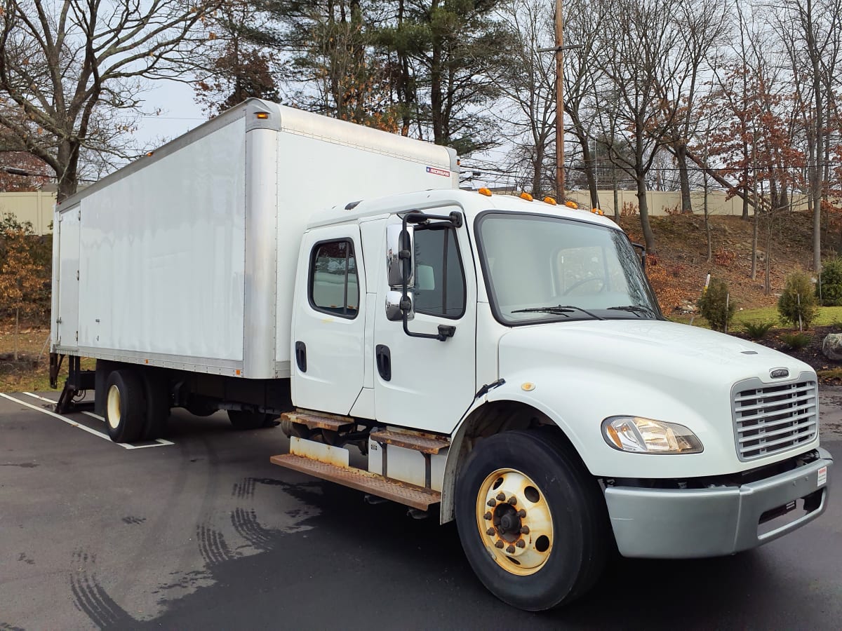 2015 Freightliner/Mercedes M2 106 325195