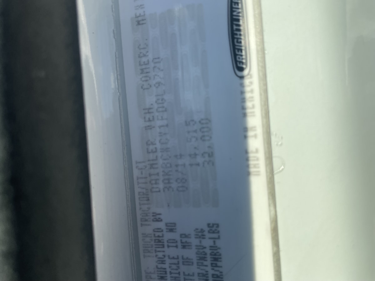 2015 Freightliner/Mercedes M2 106 325293