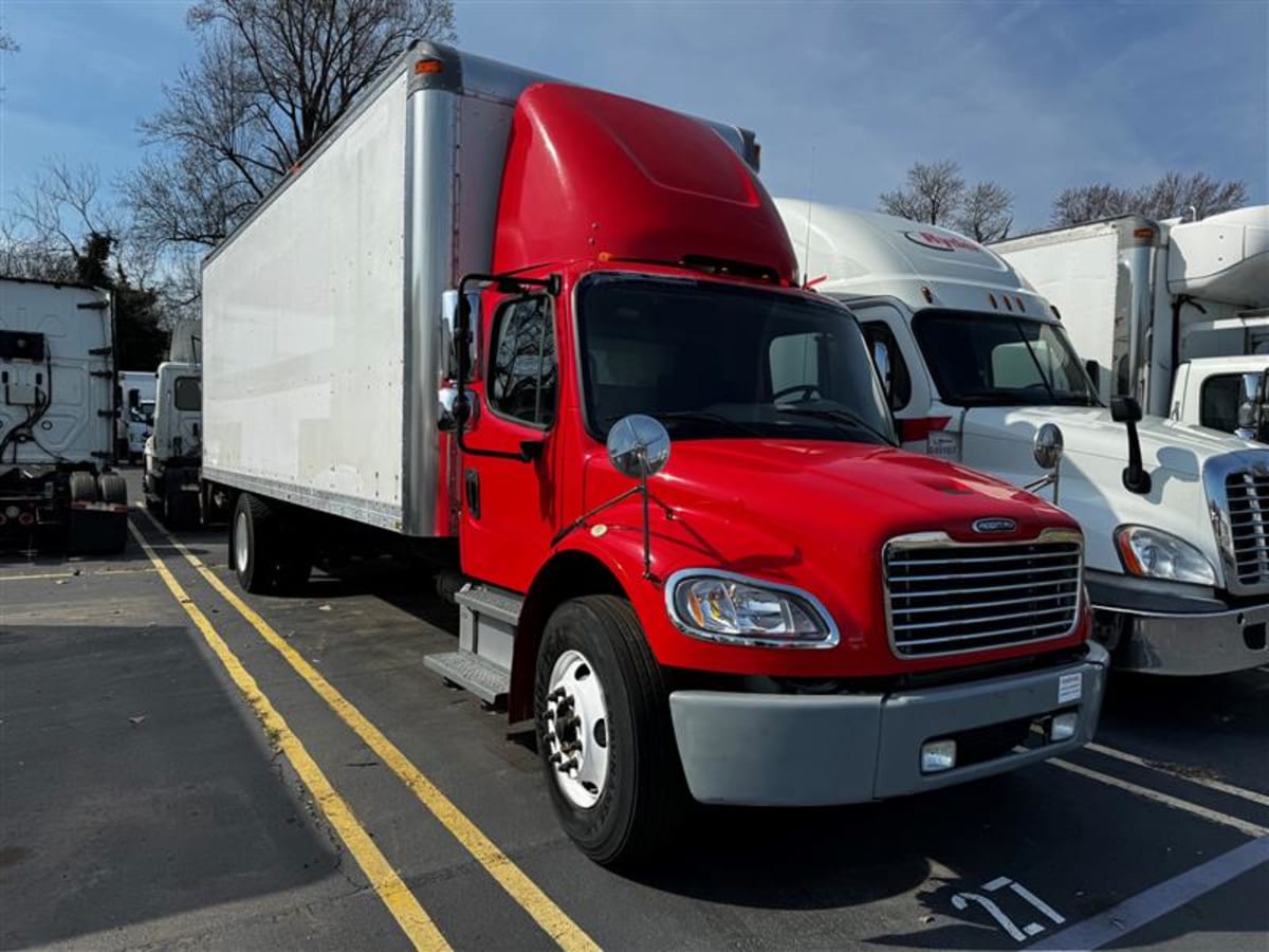 2016 Freightliner/Mercedes M2 106 325403