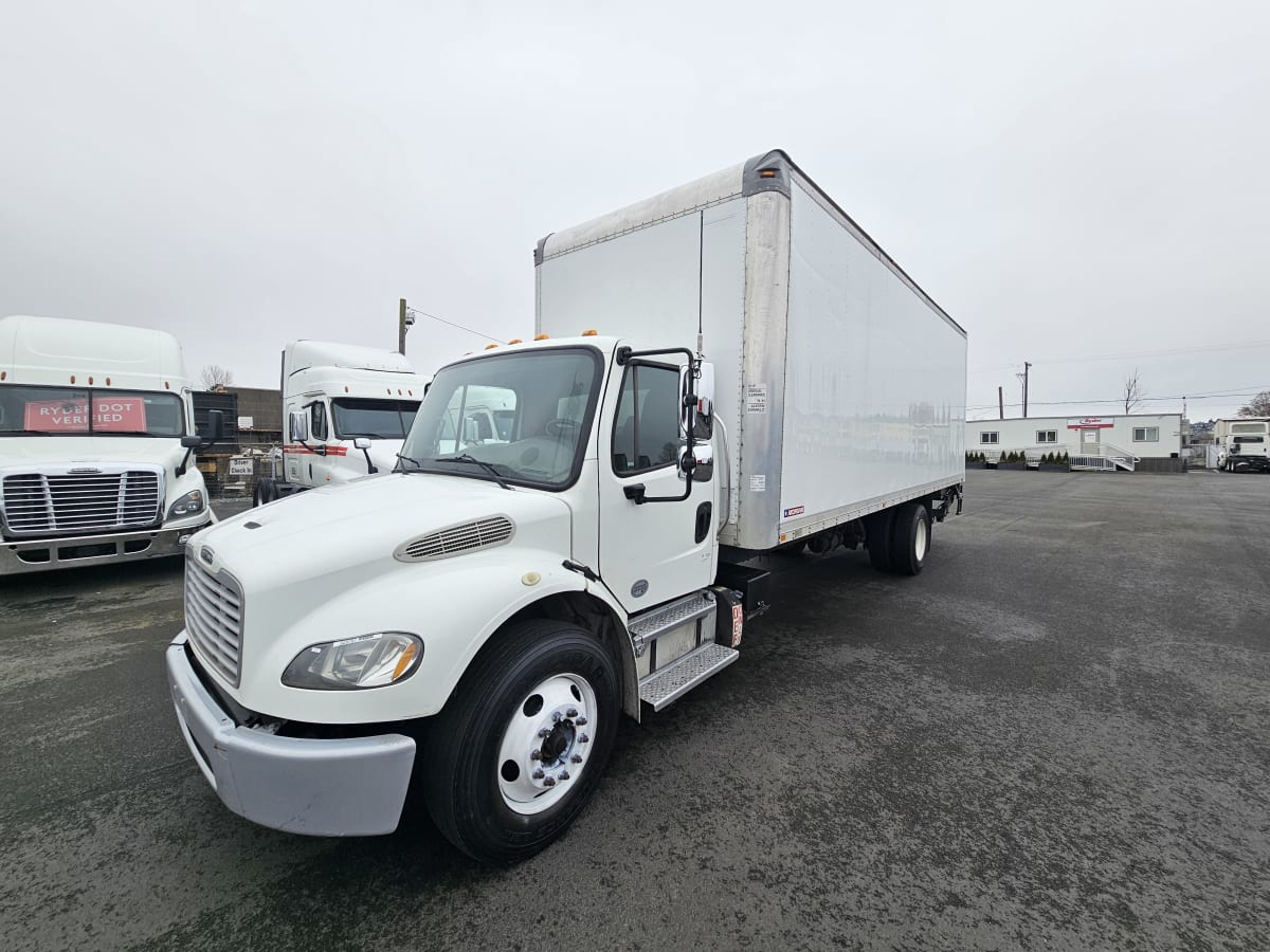 2015 Freightliner/Mercedes M2 106 325767