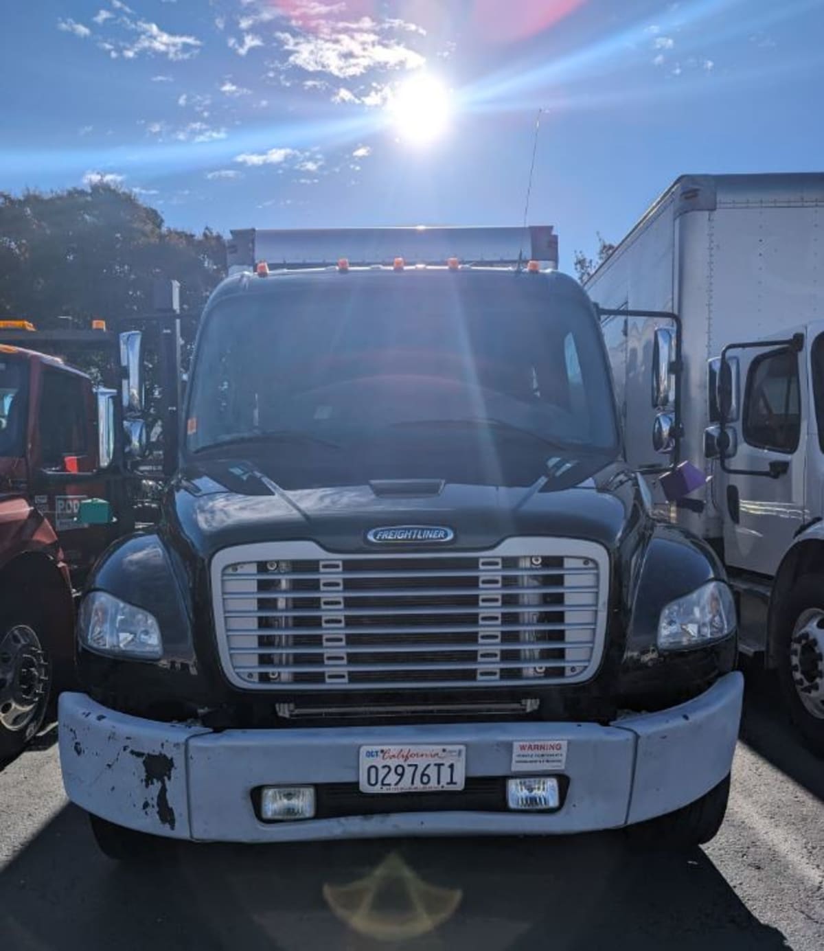 2015 Freightliner/Mercedes M2 106 325919