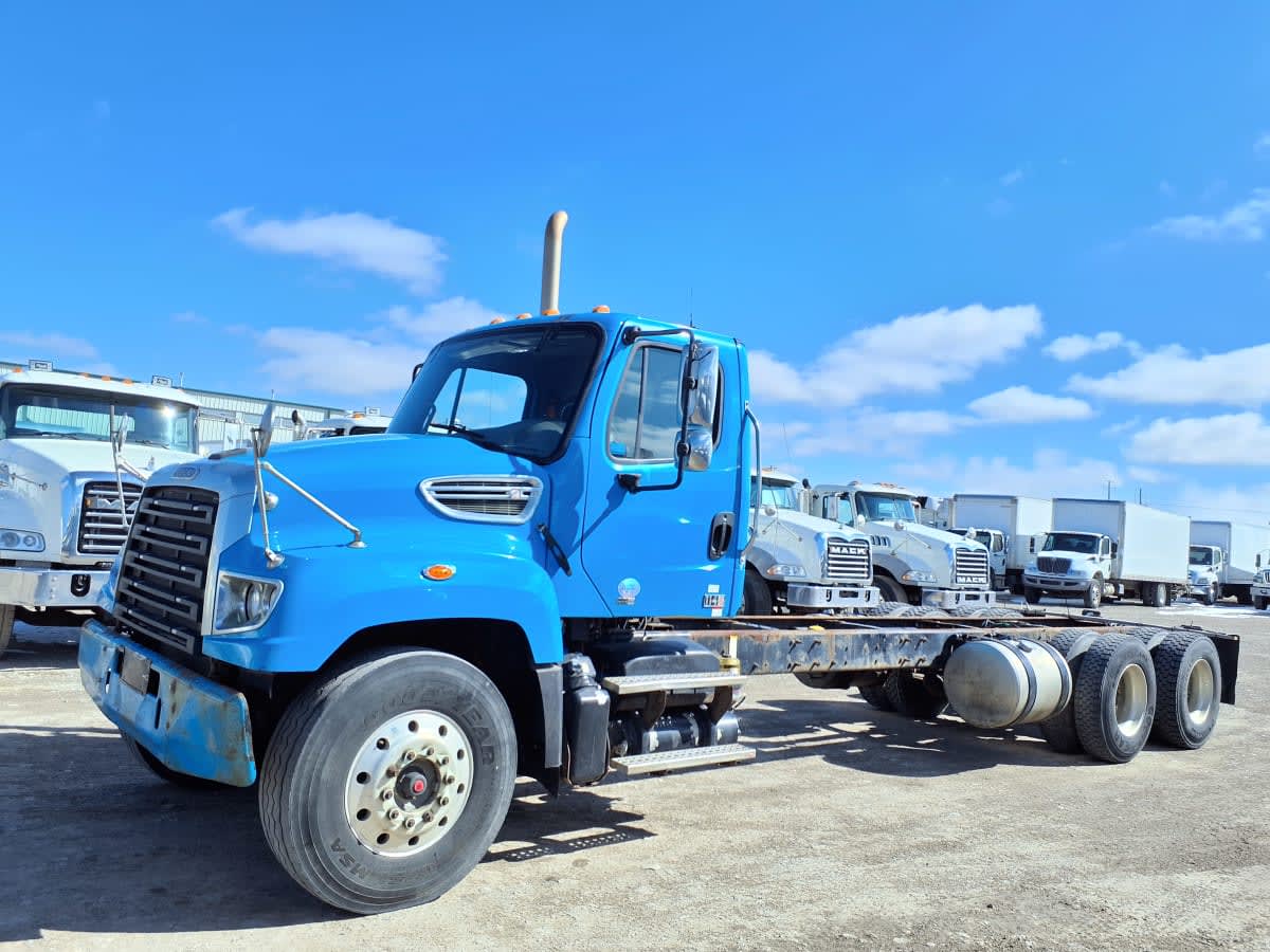 2015 FREIGHTLINER/MERCEDES 114SD 325997