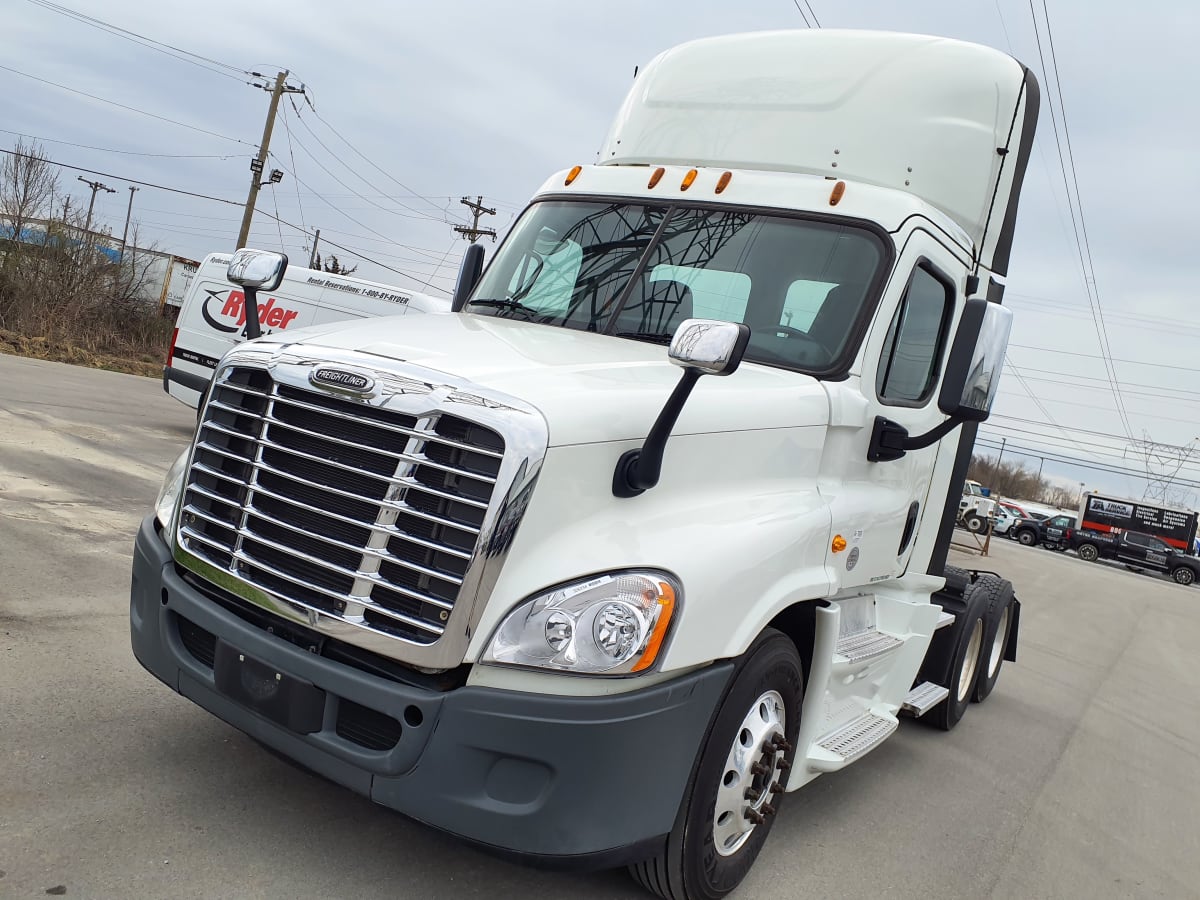 2015 Freightliner/Mercedes CASCADIA 125 326234