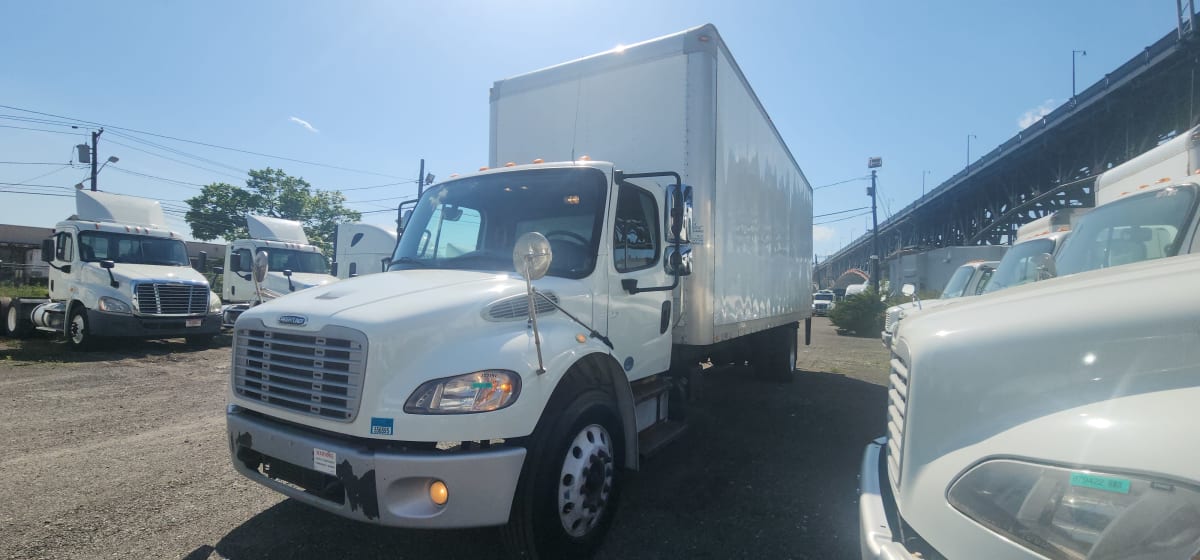 2015 Freightliner/Mercedes M2 106 327141