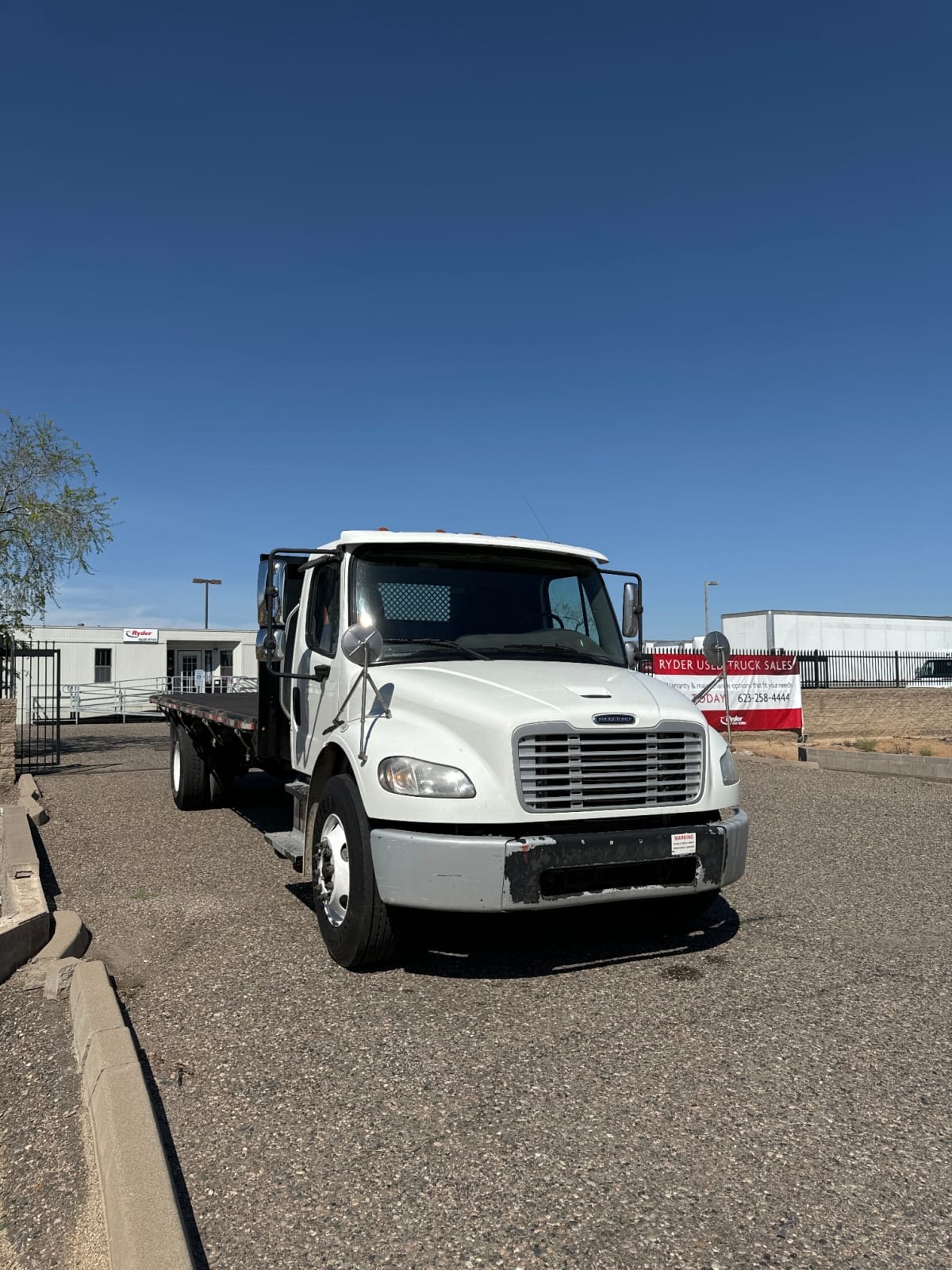 2015 Freightliner/Mercedes M2 106 327151