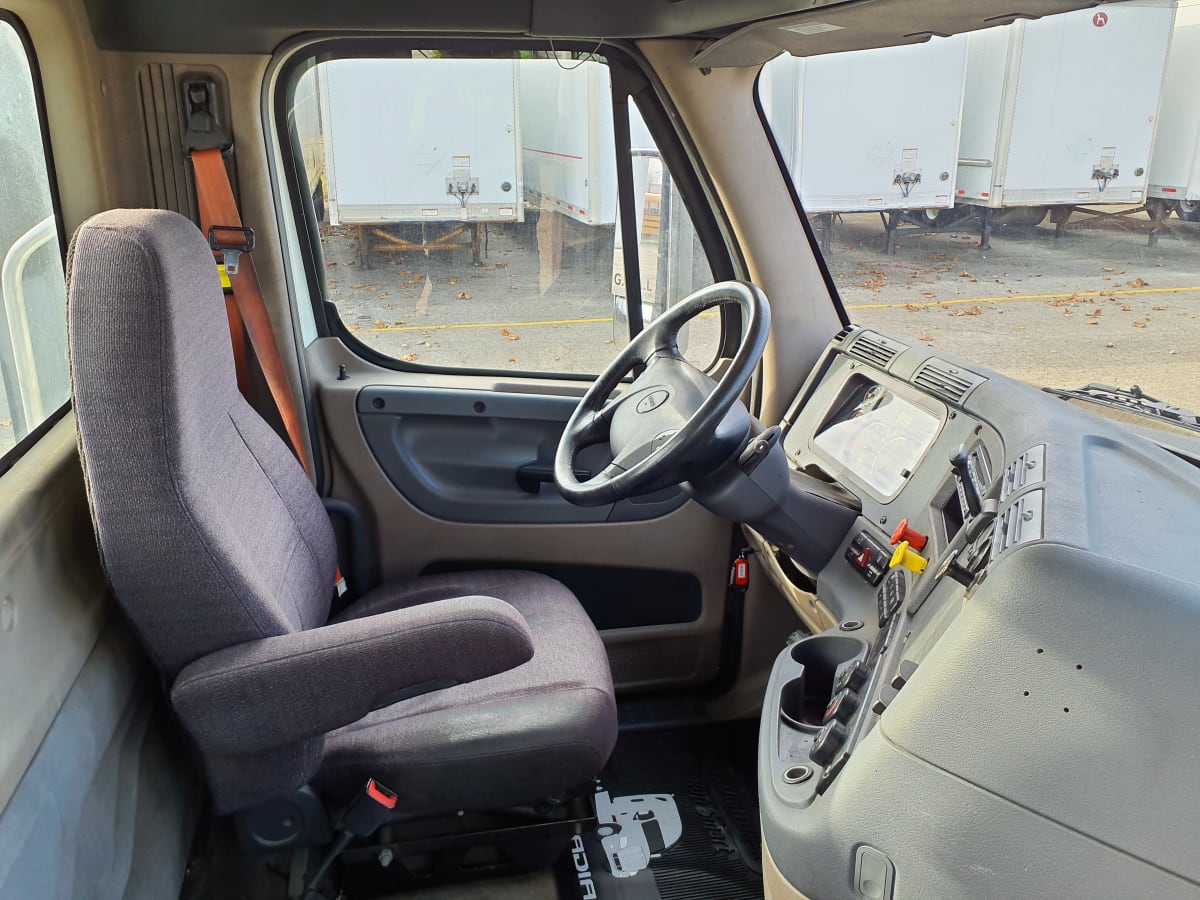 2015 Freightliner/Mercedes CASCADIA 125 327572