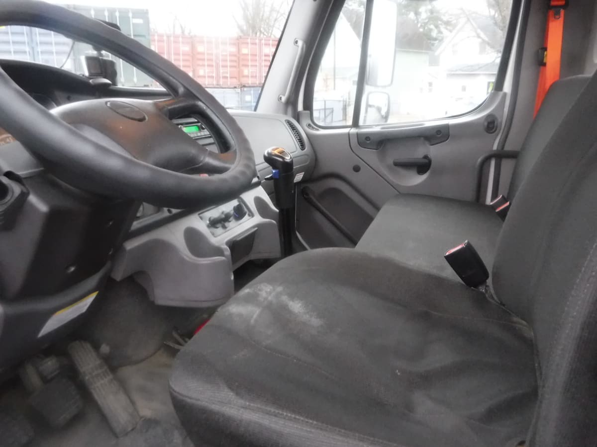 2015 Freightliner/Mercedes 108SD 328193