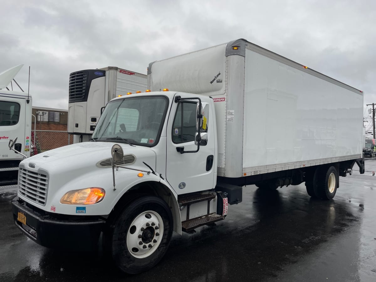 2015 Freightliner/Mercedes M2 106 328356