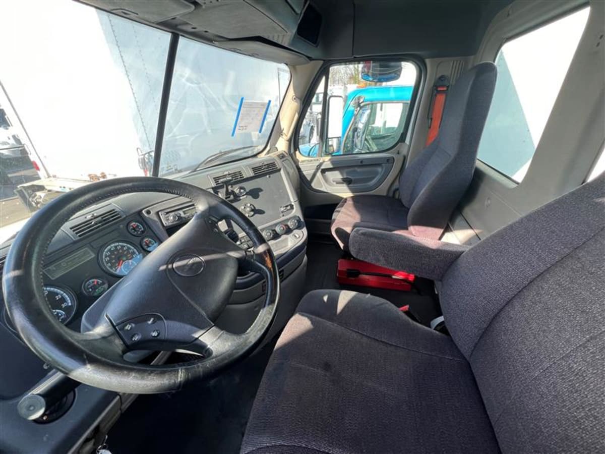 2016 Freightliner/Mercedes CASCADIA 125 328611